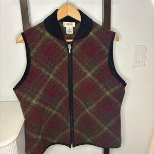 Talbots petites vest. Lovely cottagecore print and style. Size Large. EUC.